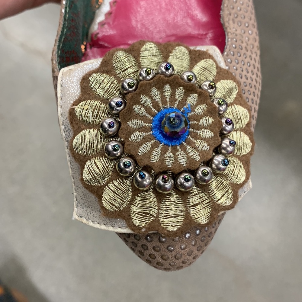 Poetic License Vintage Zelda Zing Flat